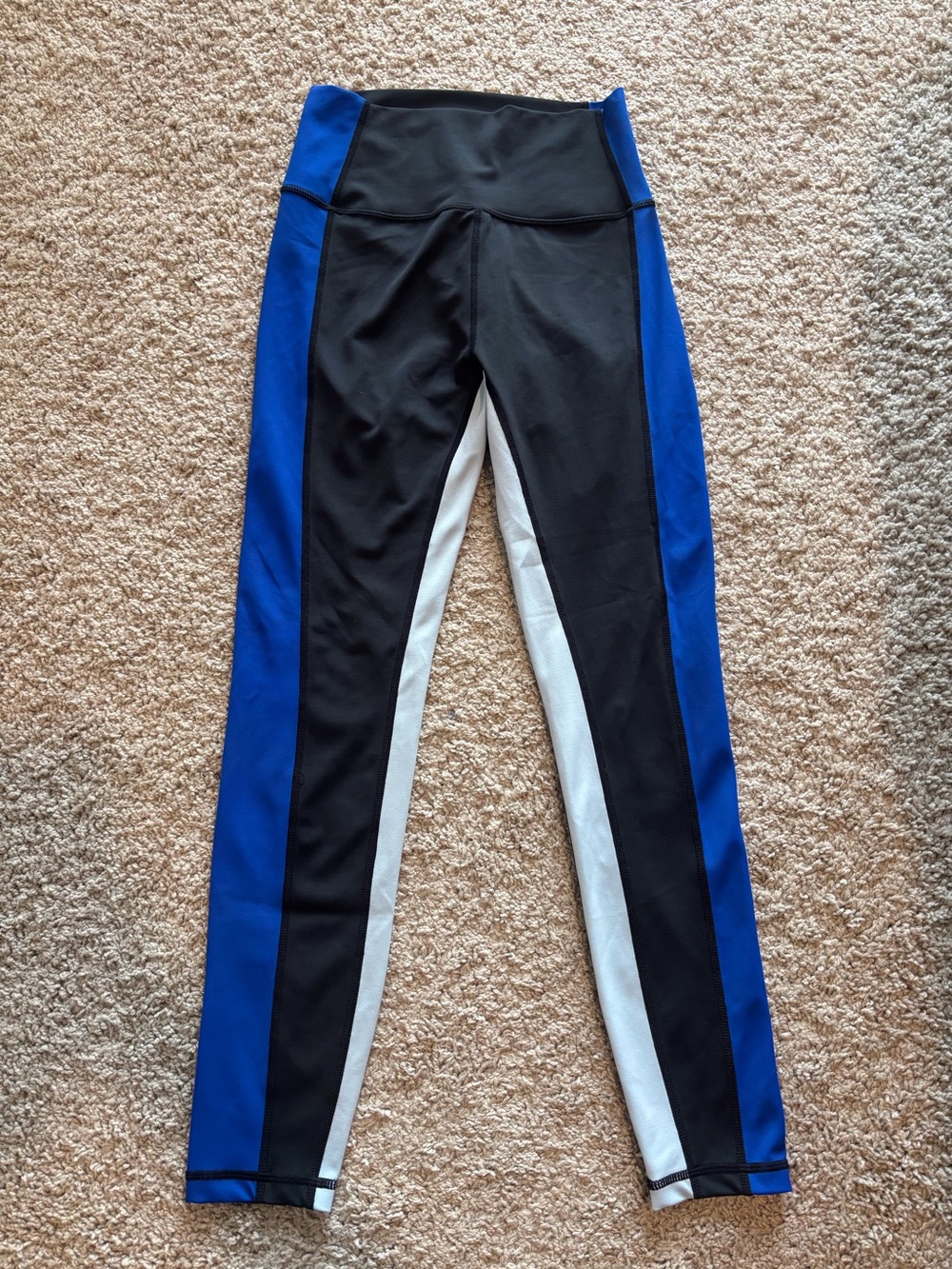 Wilo The Label Blue Tri-Color 7/8 Leggings